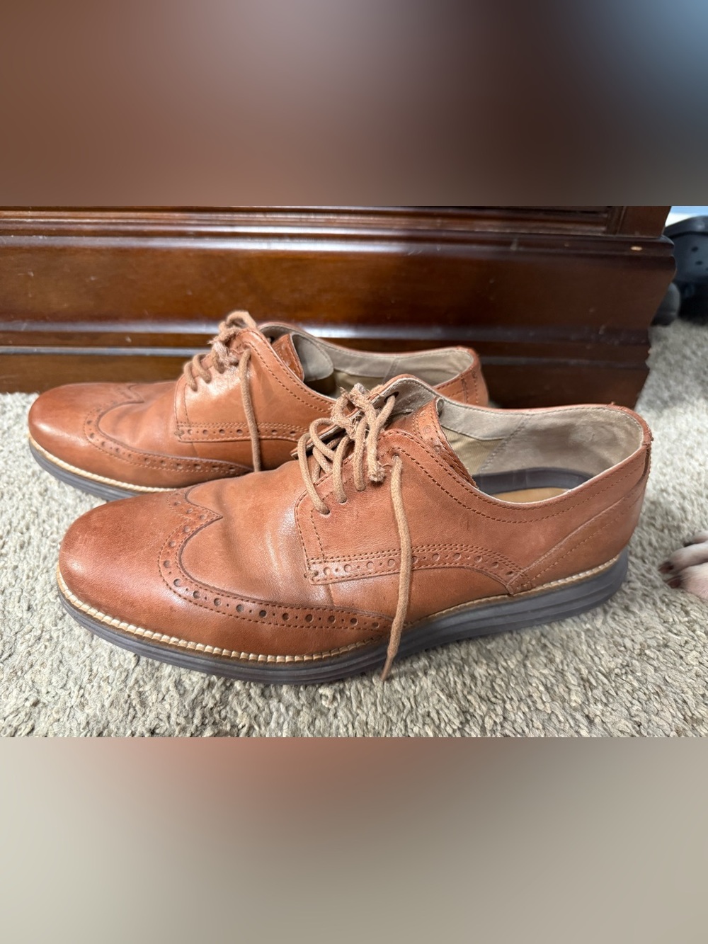 Men's Wingtip Lace-Up Dress Shoes in Cognac Brown